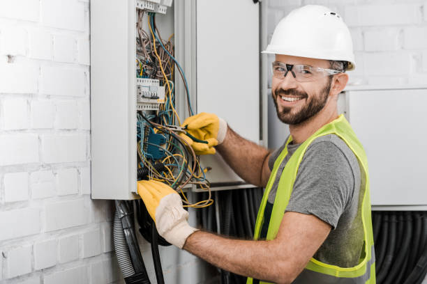 Best Local Electrician Companies  in Strathmore, CA